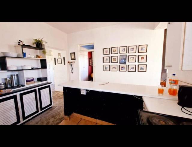 2 BEDROOM APARTMENT FOR SALE IN TOWNSVIEW